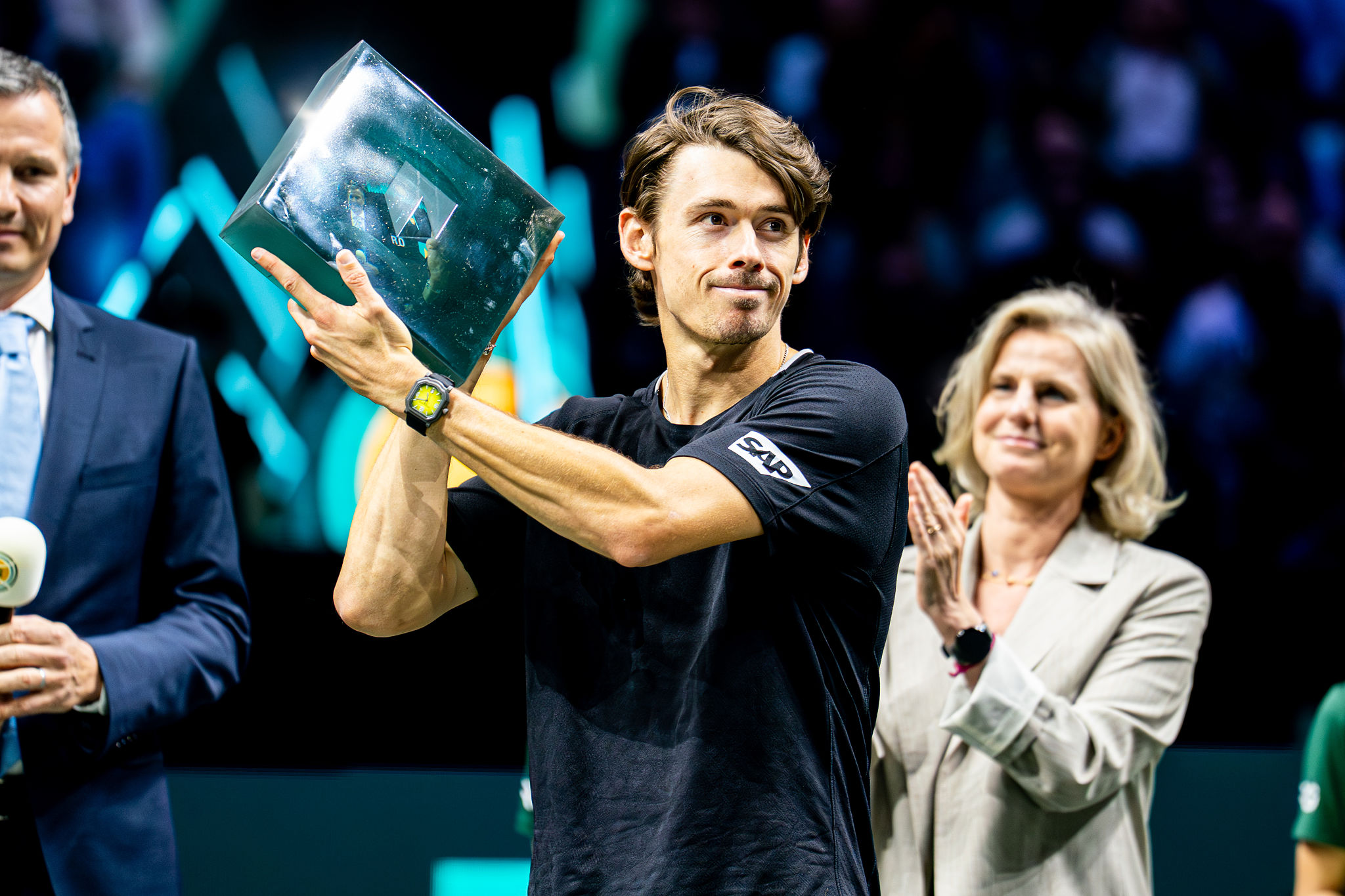 ATP Washington: De Minaur supera Tsitsipas e trova Hewitt Jr. agli ottavi. Fritz domina Majchrzak