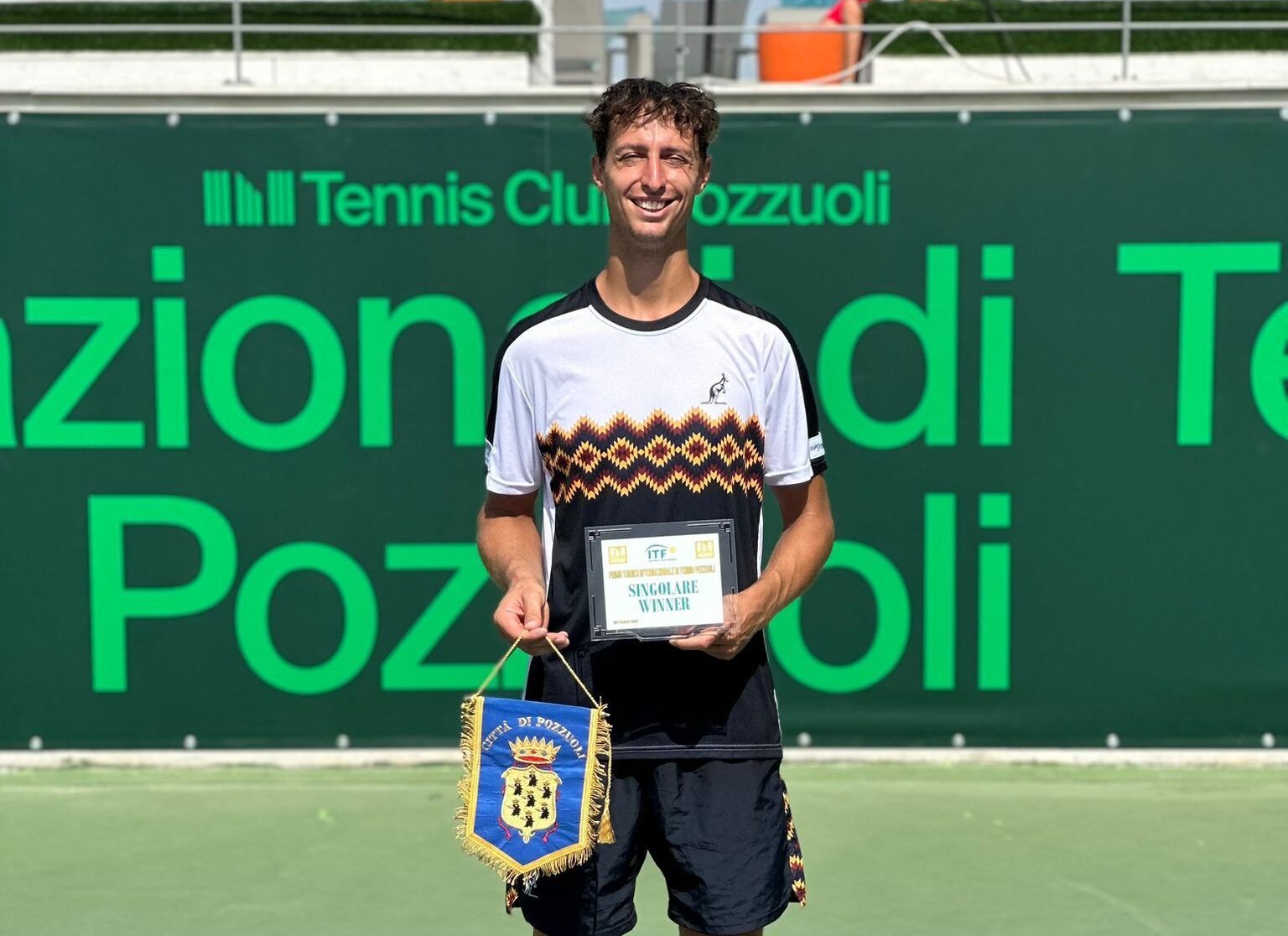 Forti, che storia. Da Foggia a Napoli per il torneo: “Rischiavo di non arrivare in tempo”. Ha eliminato il campione Kopriva