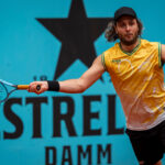 Tensione a Madrid: Trungelliti si scontra con un tifoso durante il match