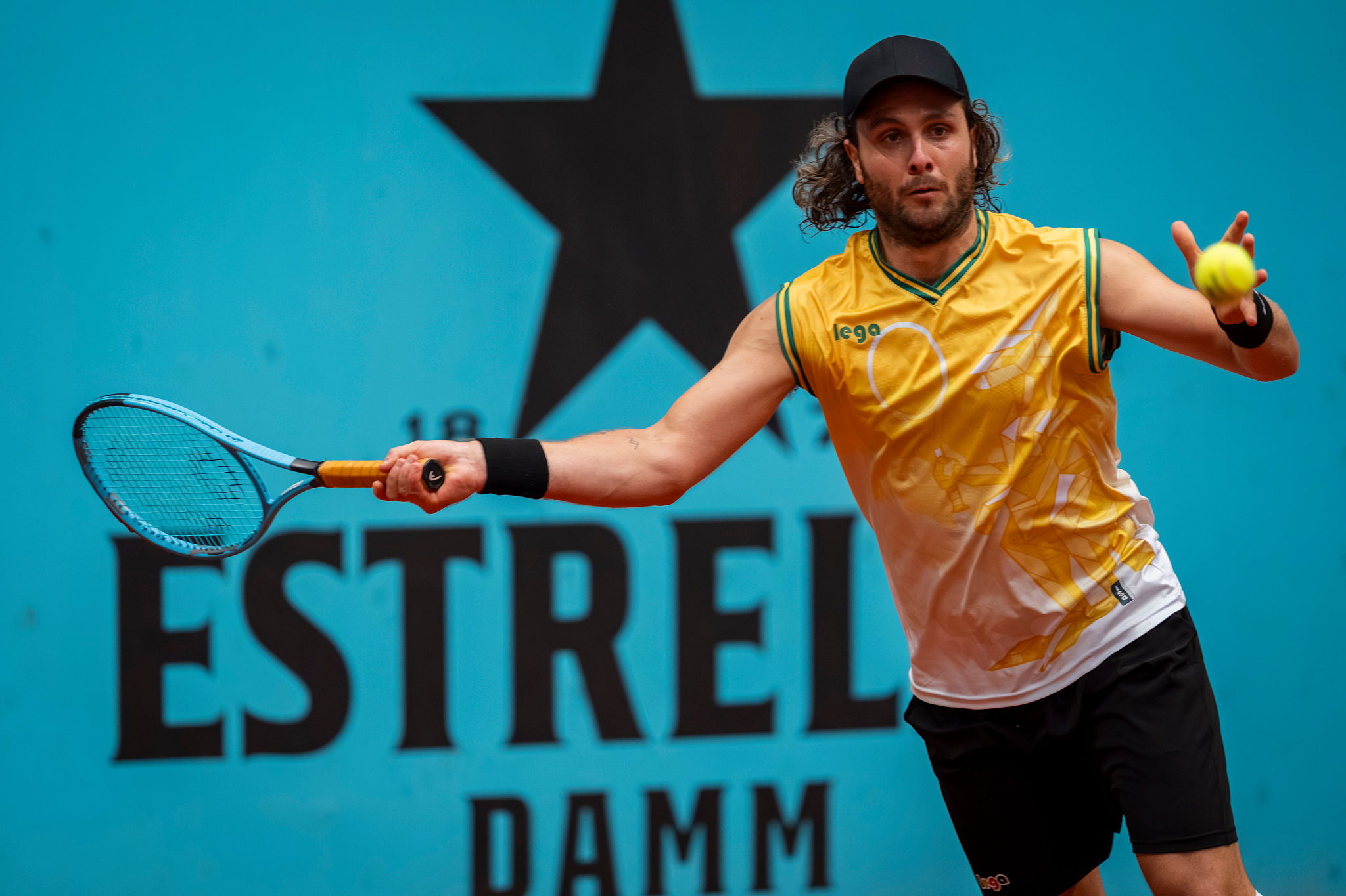 Tensione a Madrid: Trungelliti si scontra con un tifoso durante il match