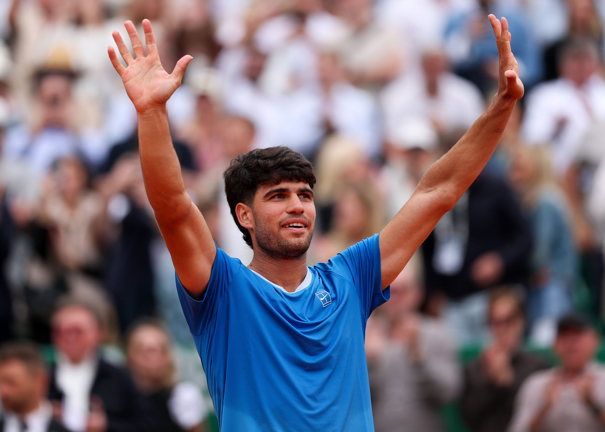 Alcaraz domina Bublik a Montecarlo e vola in semifinale