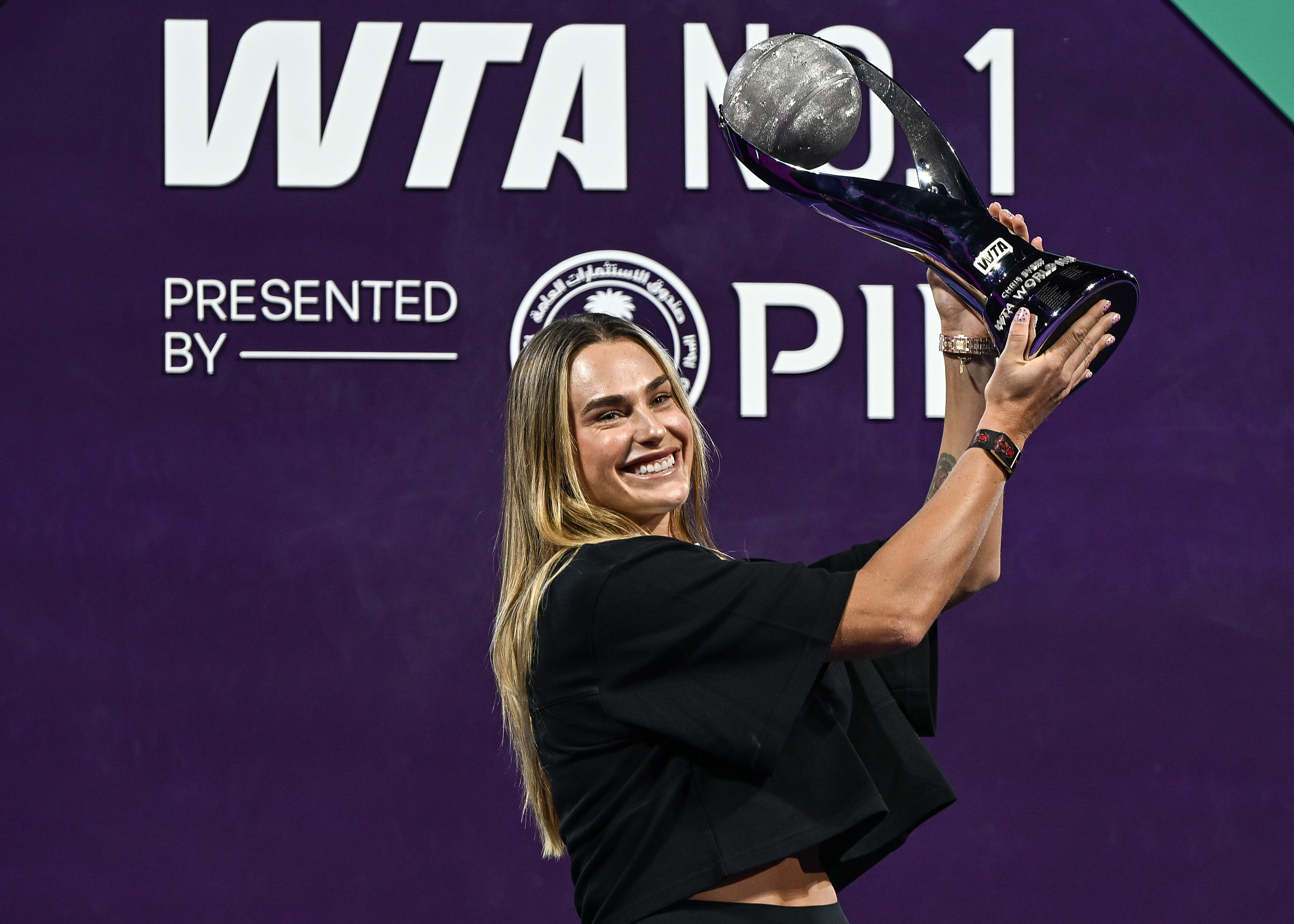 WTA Madrid, Aryna Sabalenka e Iga Swiatek avanzano al terzo turno