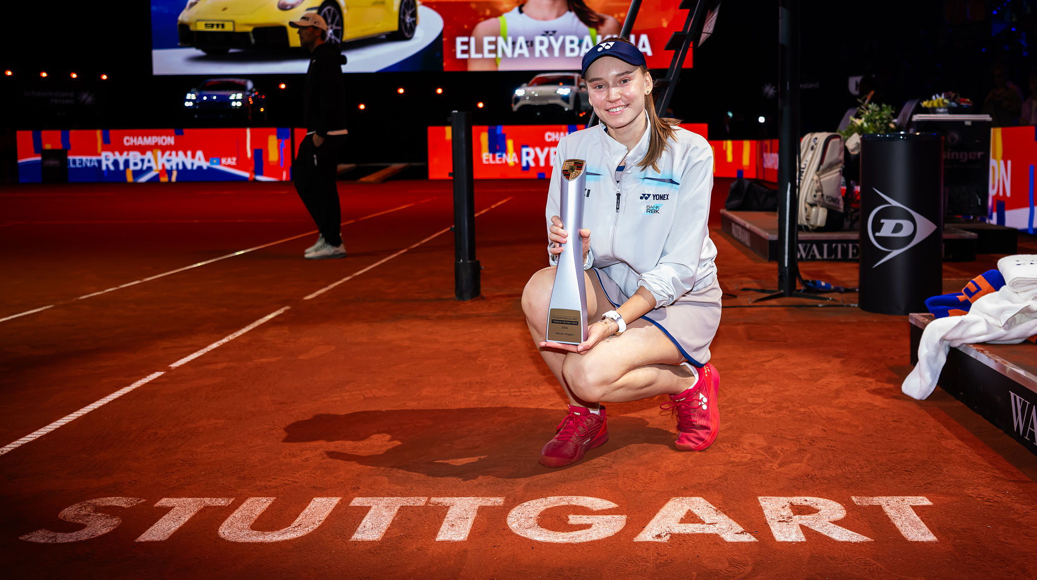 Rybakina conquista Stoccarda: battuta Muchova. È il 13° titolo e primato nella Race