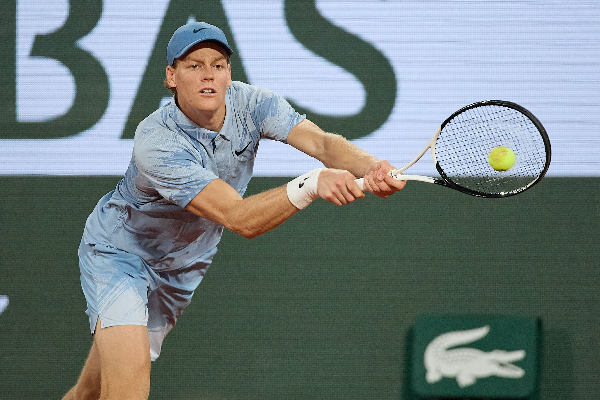 Roland Garros, Sinner apre il programma sul Chatrier: chi sono gli altri italiani in campo