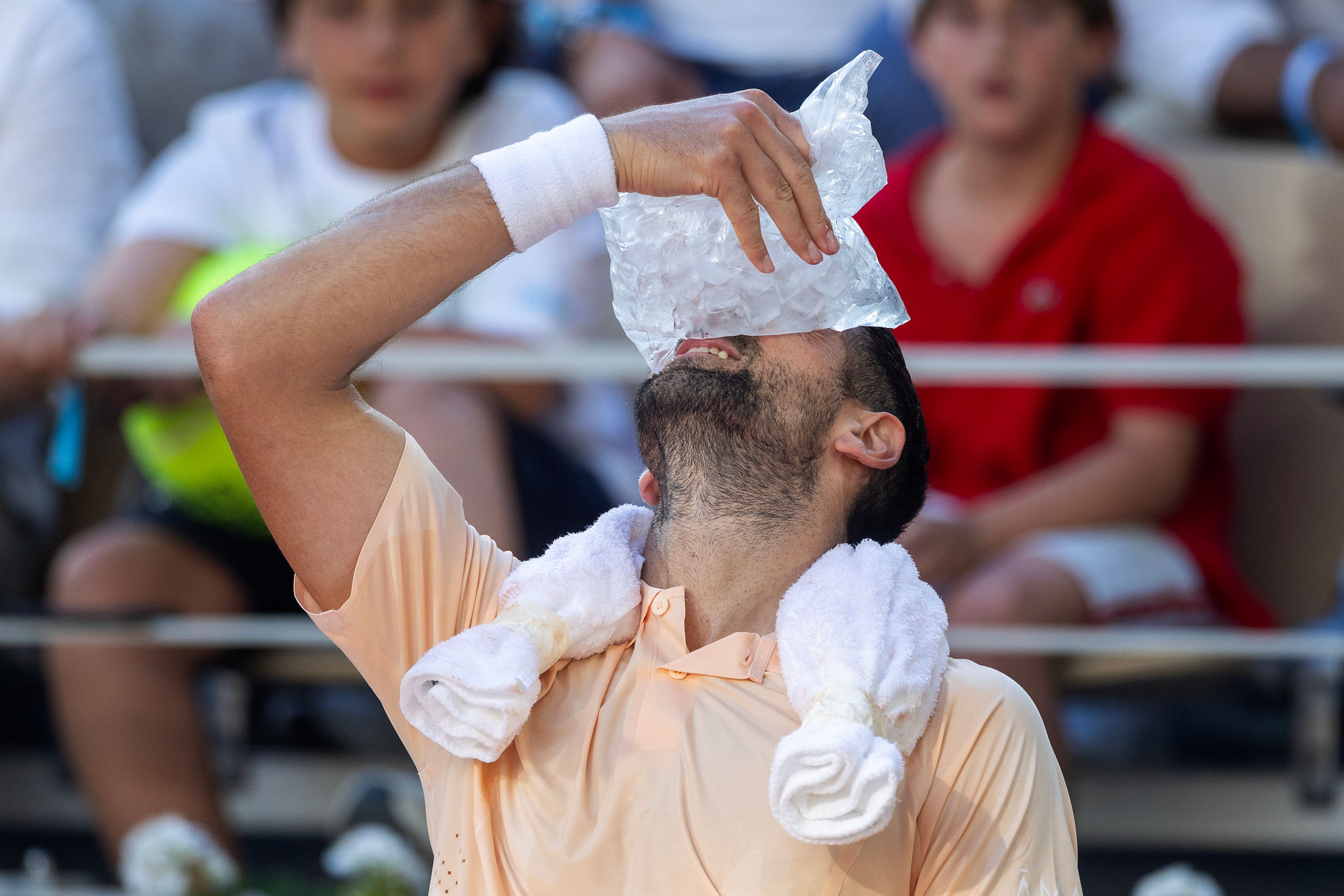 Roland Garros, i risultati: Djokovic e Jodar al terzo turno. Rybakina fuori a sorpresa