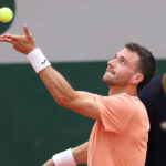 Tensione alle qualificazioni Roland Garros: Martinez e Sakamoto sfiorano la rissa