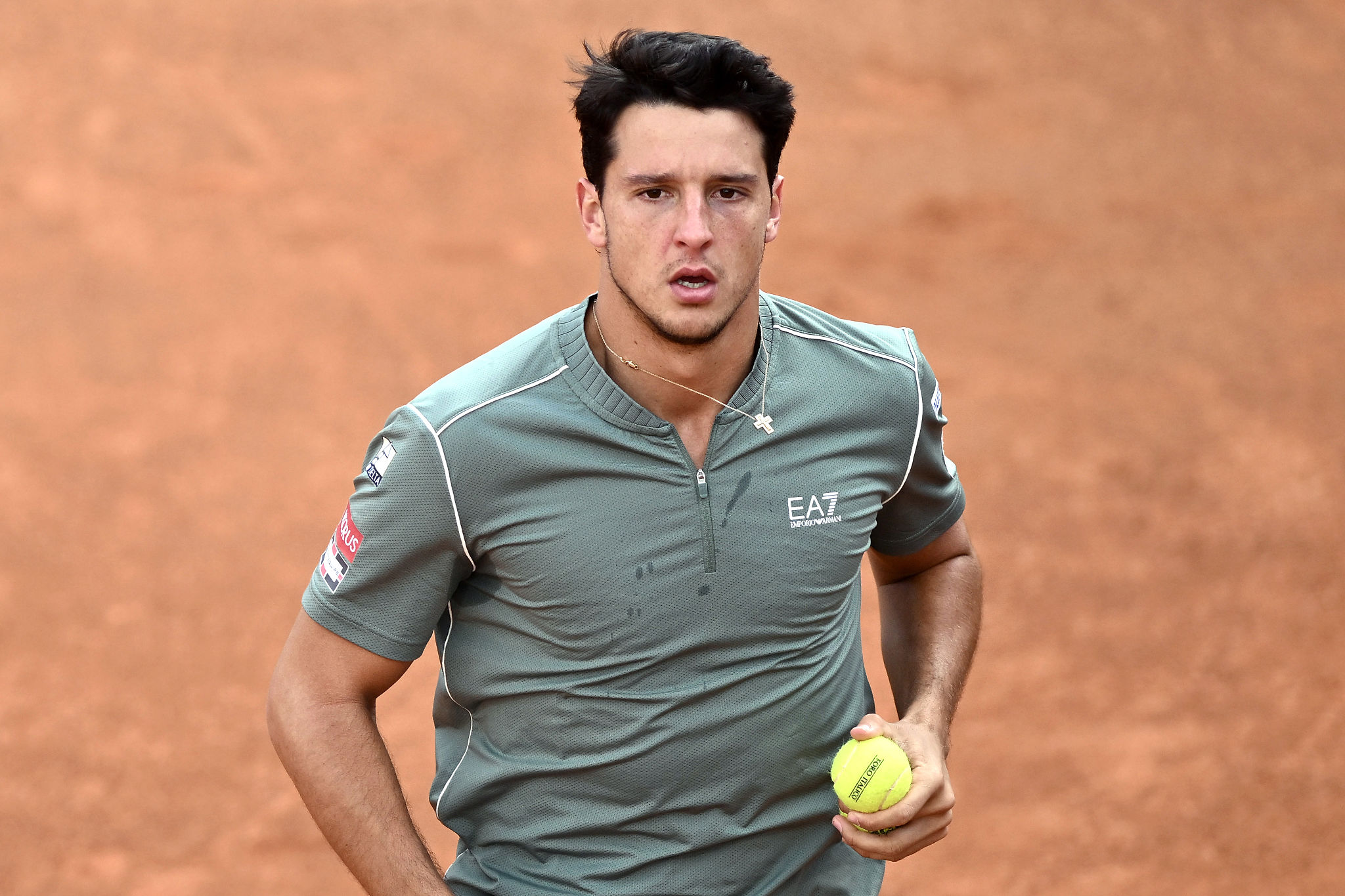 Darderi avanza al secondo turno del Roland Garros: battuto Ofner. Sfiderà Comesana