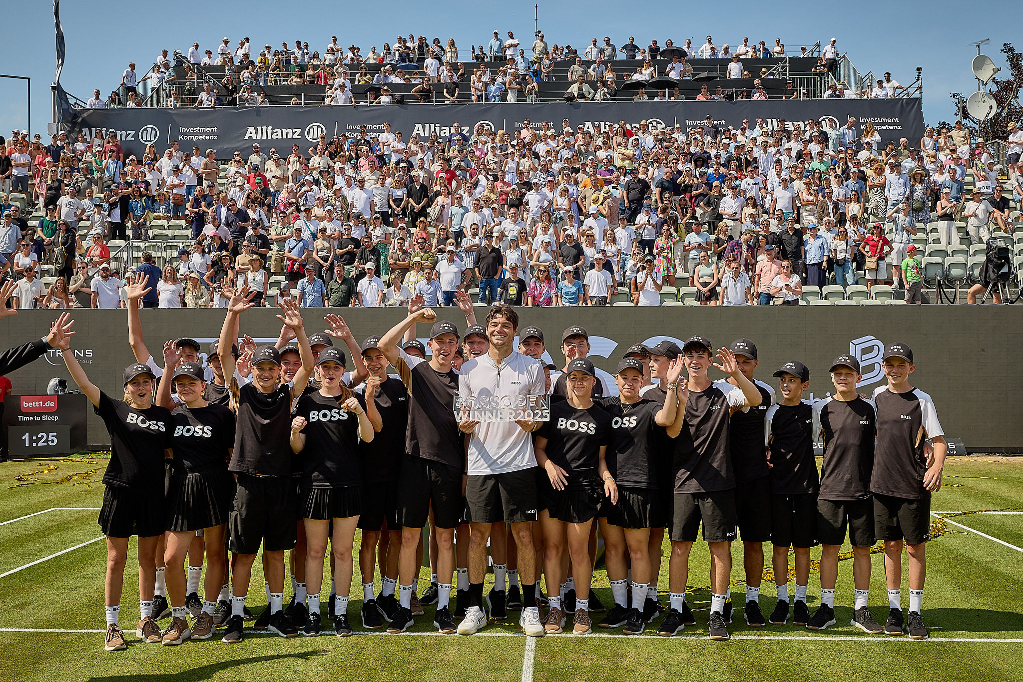 Fritz in finale ad Halle, battuto Zverev in rimonta
