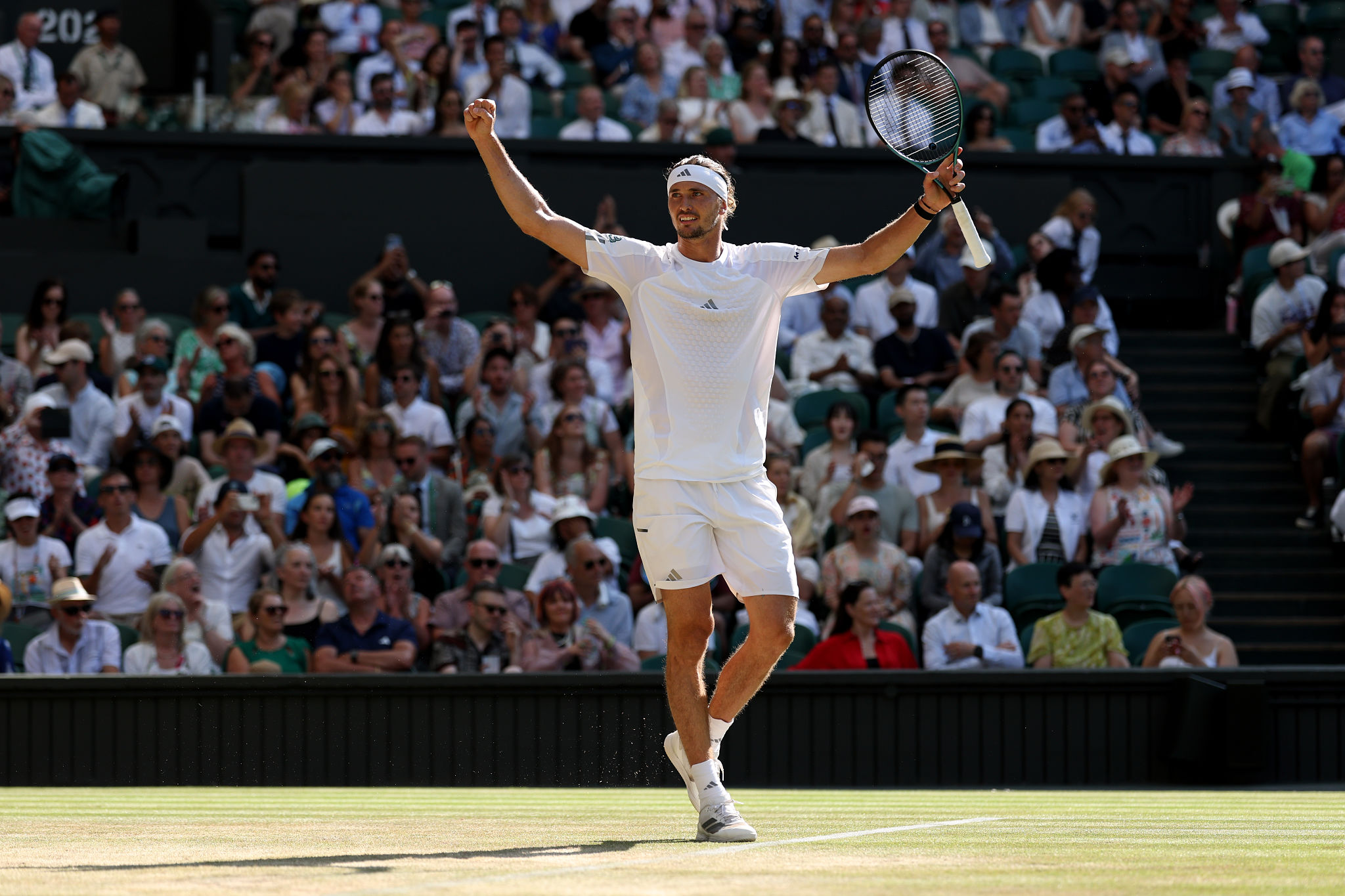 Wimbledon, Zverev vola ai quarti: ora la sfida con Fritz
