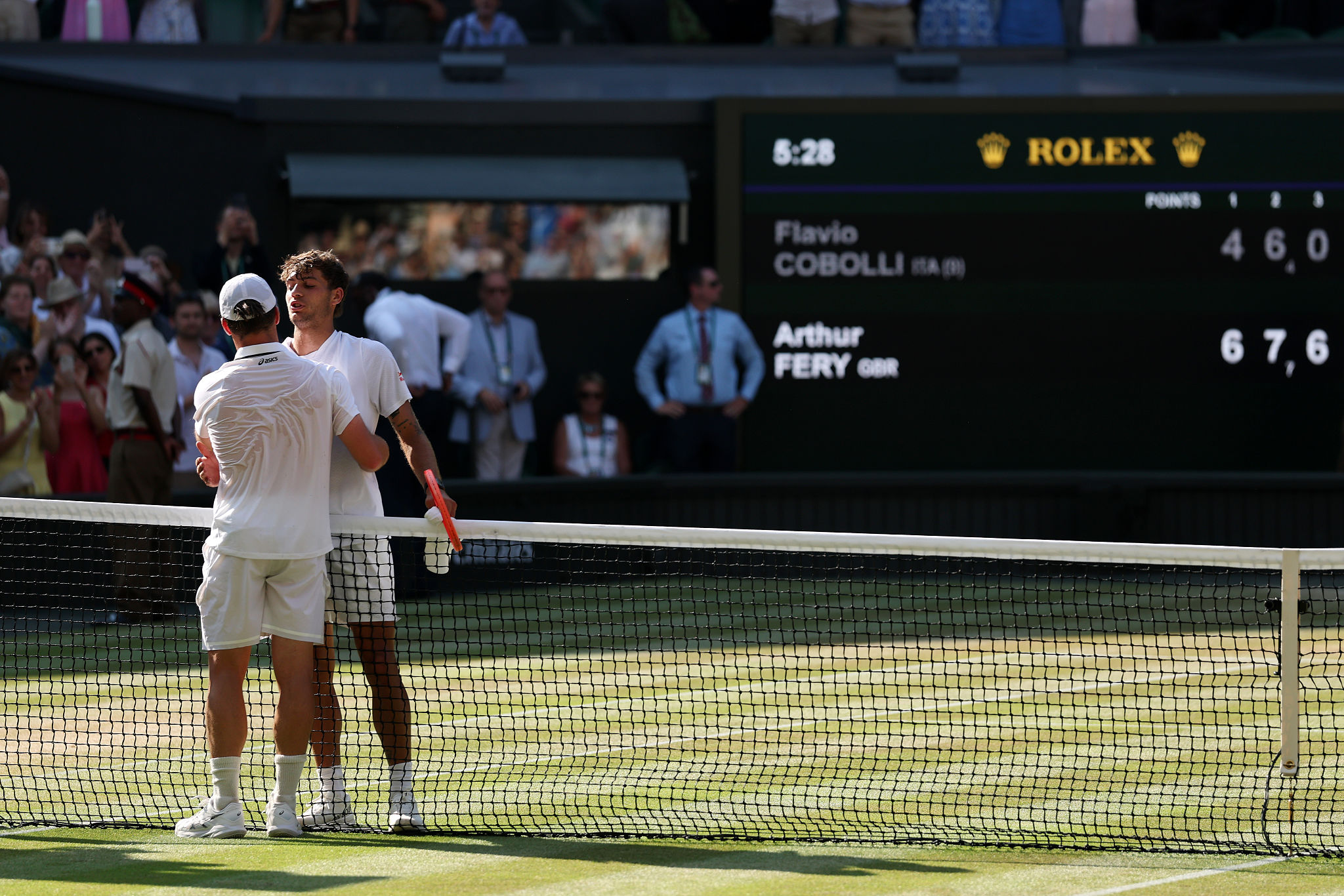 Cobolli si rimprovera dopo il ko a Wimbledon: “Combatto con i miei mostri, Fery è stato più forte”