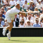 Wimbledon: Sinner in semifinale, superato Struff in tre set