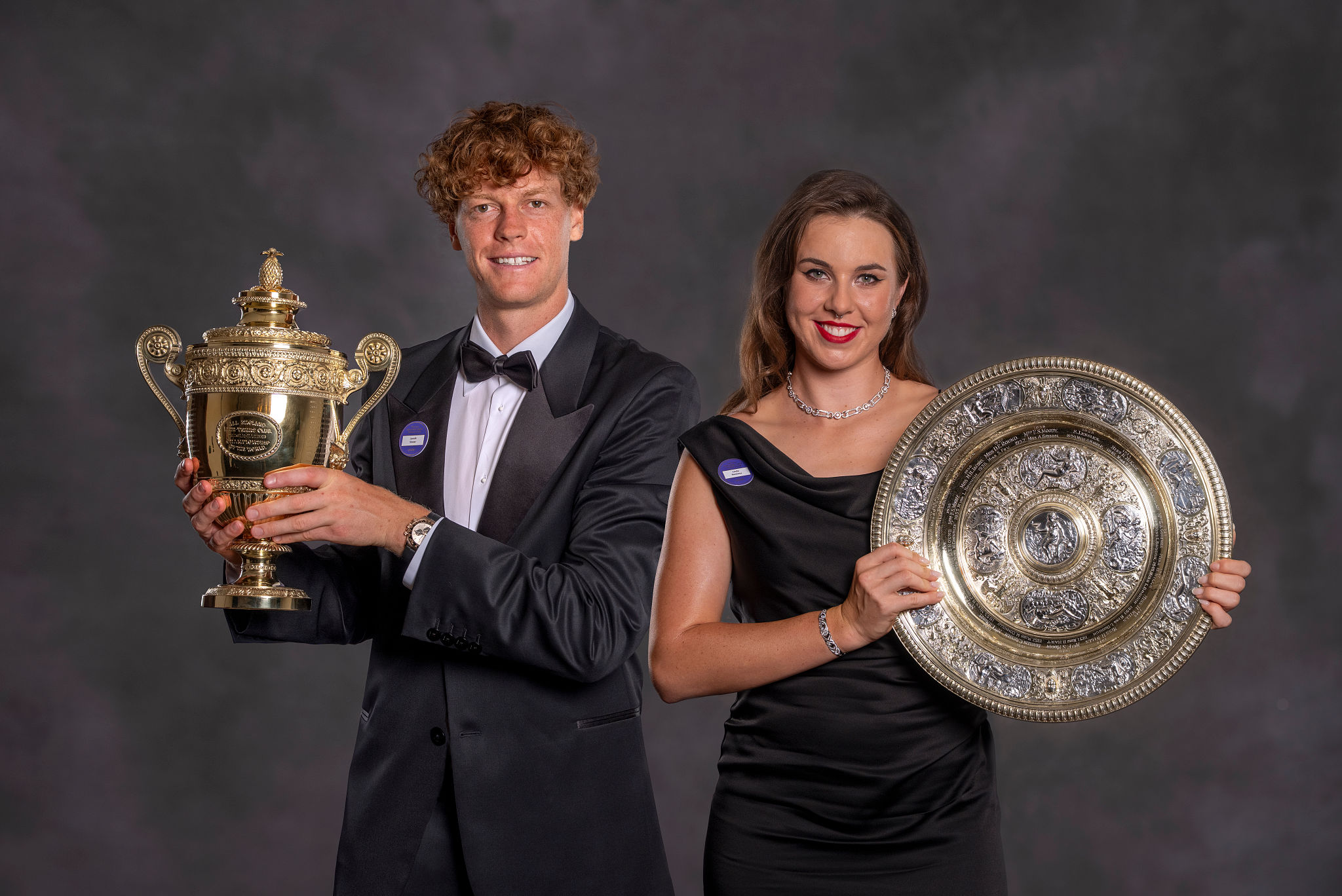 Sinner si conferma re di Wimbledon: la stampa mondiale celebra il suo quinto Slam