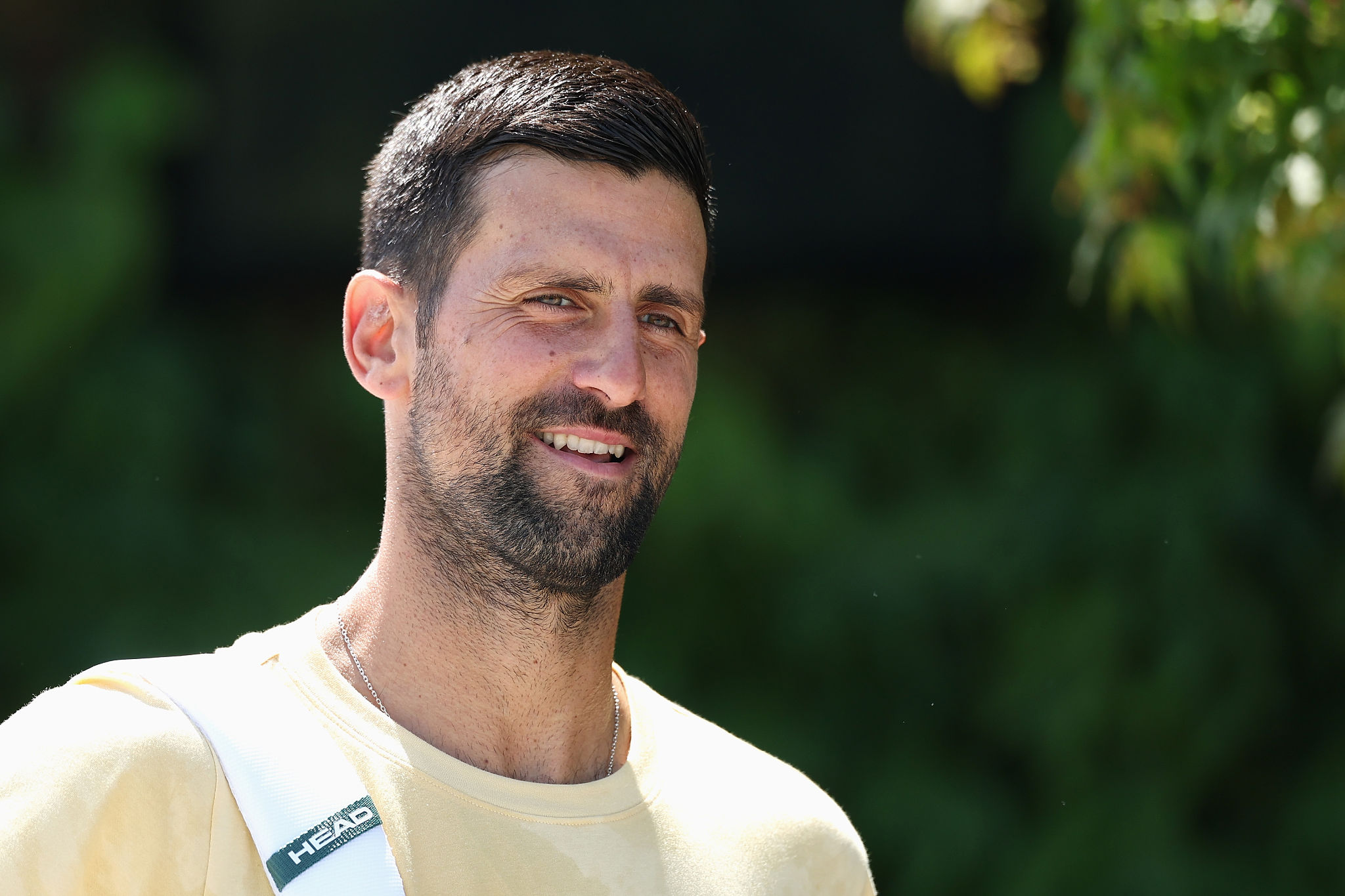 Djokovic saluta Wimbledon e incoraggia Sinner: il messaggio sui social
